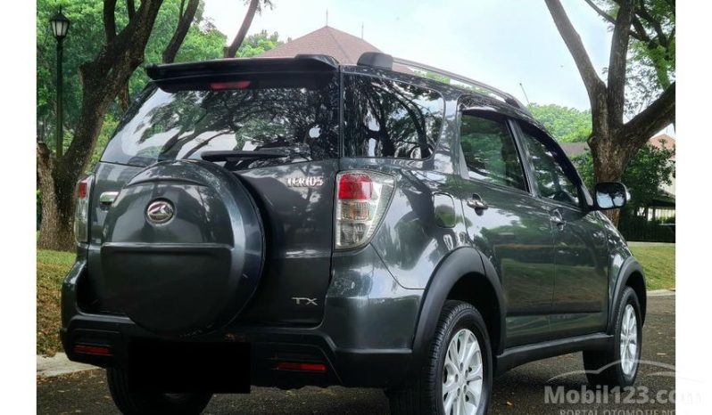 2015 Daihatsu Terios 1.5 TX ADVENTURE SUV mulus terawat siap pakai full