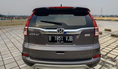 Honda CRV 2.4 Prestige AT 2016 full