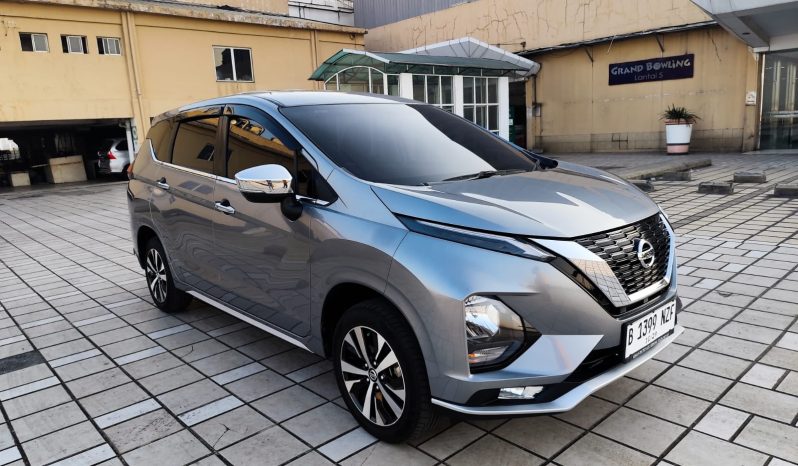 Nissan Livina VL AT 2019 DP.10 Juta full