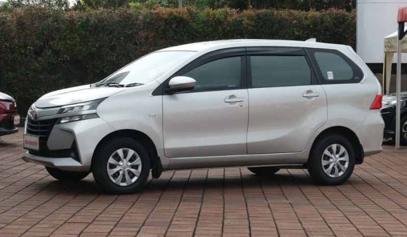 Toyota Avanza E 1.3 MT full